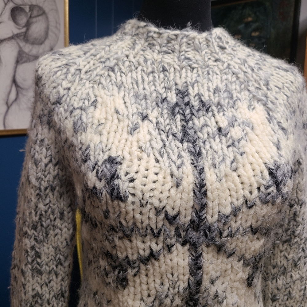 Express Hand Knit Sweater Size S - Picture 2 of 6